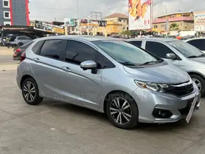 Honda Fit 2019 Silver