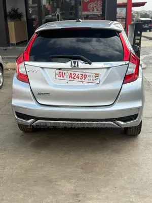 Honda Fit 2019 Silver
