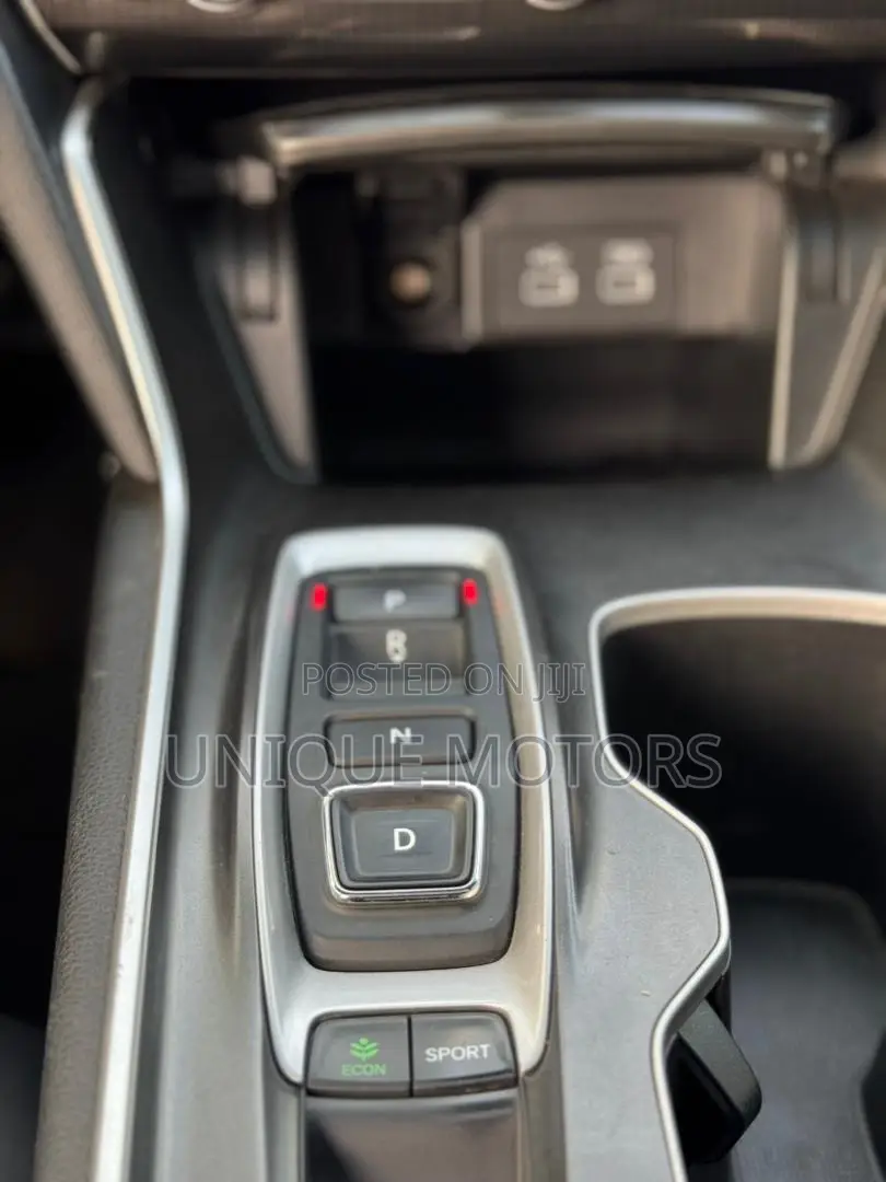 Honda Accord Sport 2.0T 2021 White