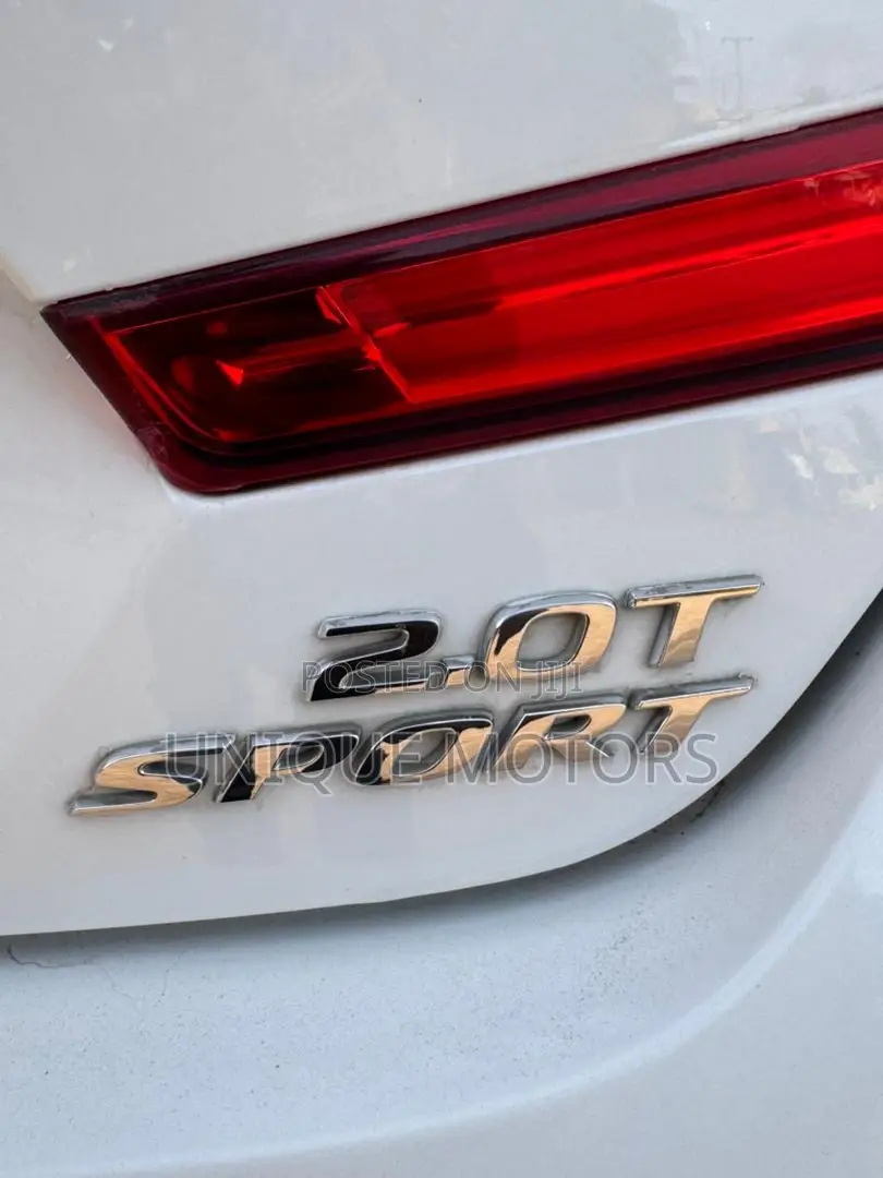 Honda Accord Sport 2.0T 2021 White