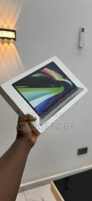 Laptop Apple MacBook Pro 2021 M1 8GB Apple M1 SSD 512GB