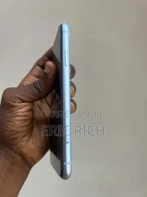 Apple XR 64 GB Blue