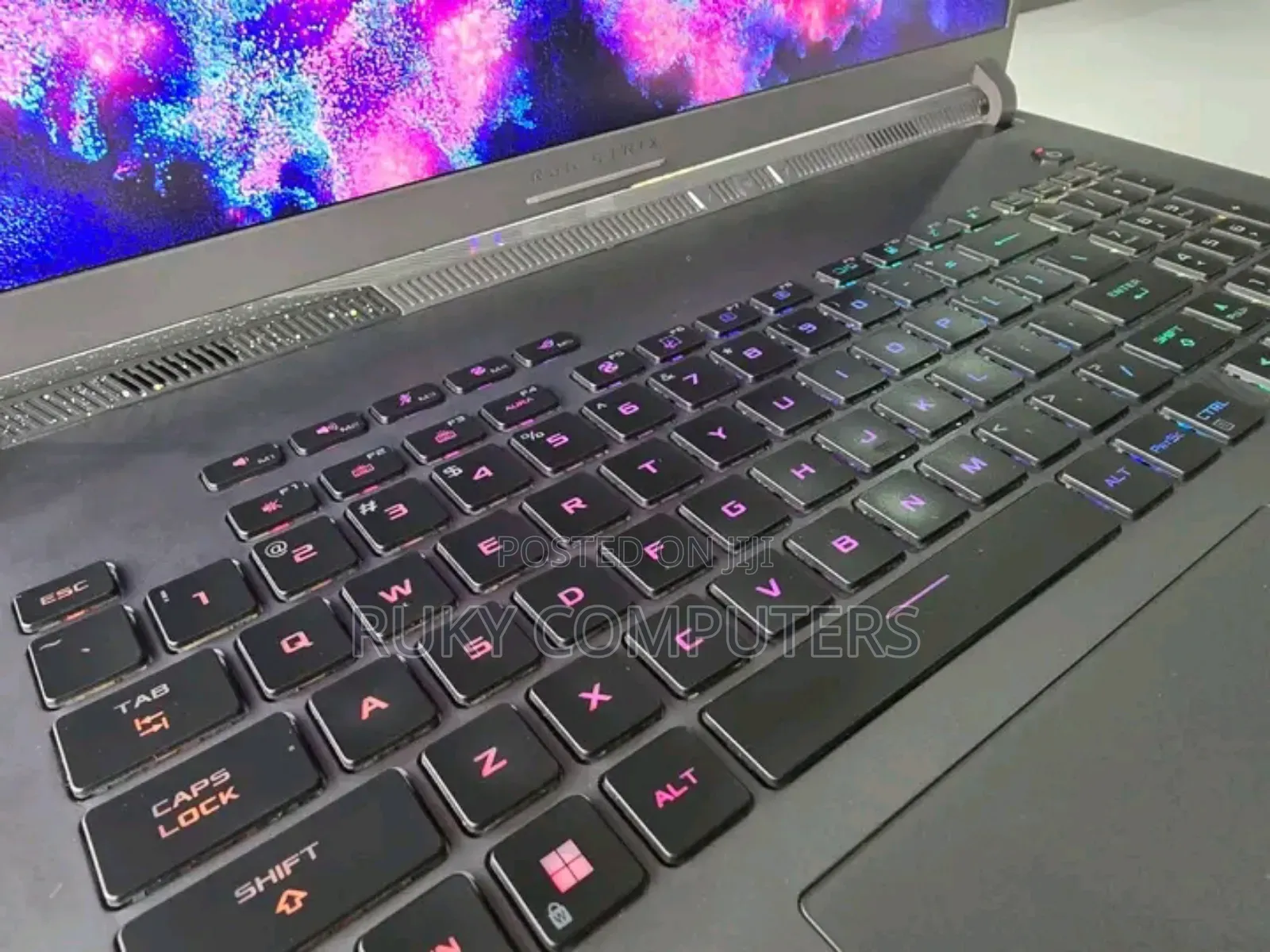 New Laptop Asus ROG Strix G17 16GB Intel Core i9 SSD 1T