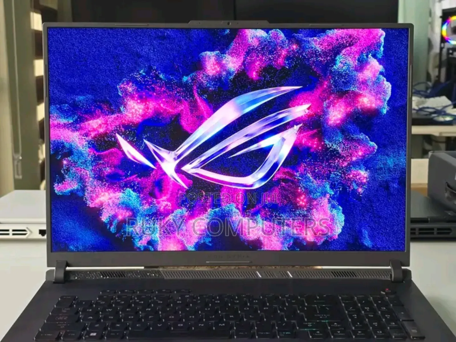New Laptop Asus ROG Strix G17 16GB Intel Core i9 SSD 1T