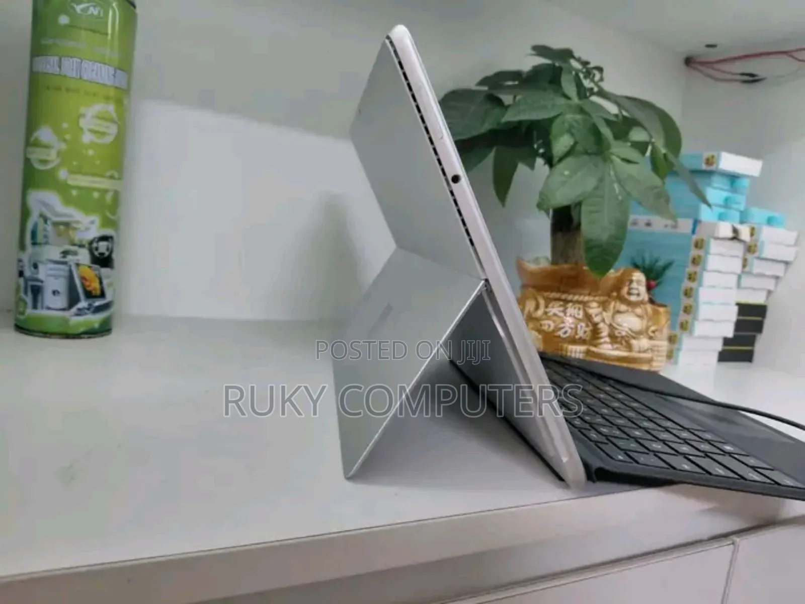 New Laptop Microsoft Surface Pro 16GB Intel Core i7 SSD 512GB