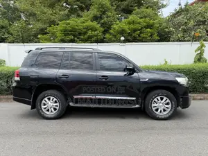 Toyota Land Cruiser 4.5 V8 TD GX-R 2010 Black