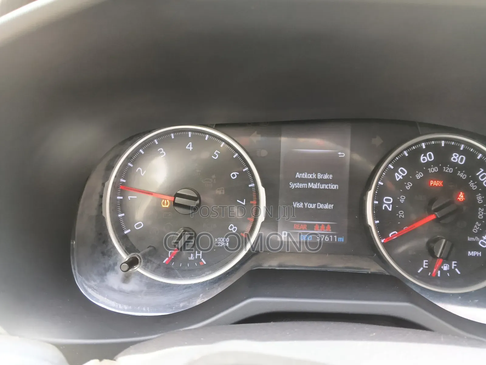 Toyota RAV4 XLE AWD 2020 White
