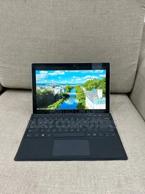 New Laptop Microsoft Surface Laptop 7 16GB Intel Core i7 SSD 512GB