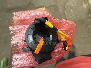 Toyota Vitz Horn Plate /Spiral Cable