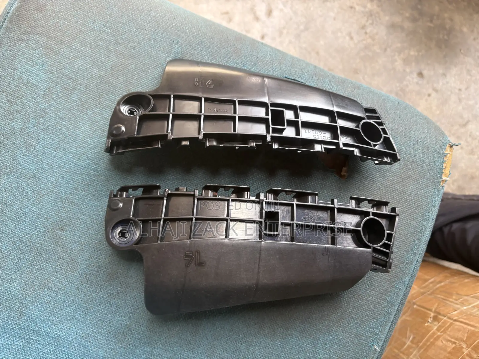 Land Cruiser Bumper Locker