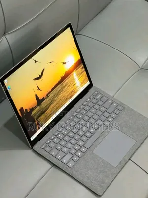 New Laptop Microsoft Surface Laptop 8GB Intel Core i7 SSD 512GB
