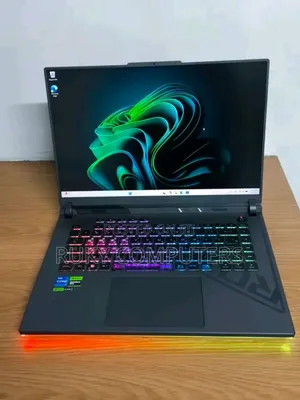 New Laptop Asus ROG Strix G17 32GB Intel Core i7 SSD 512GB