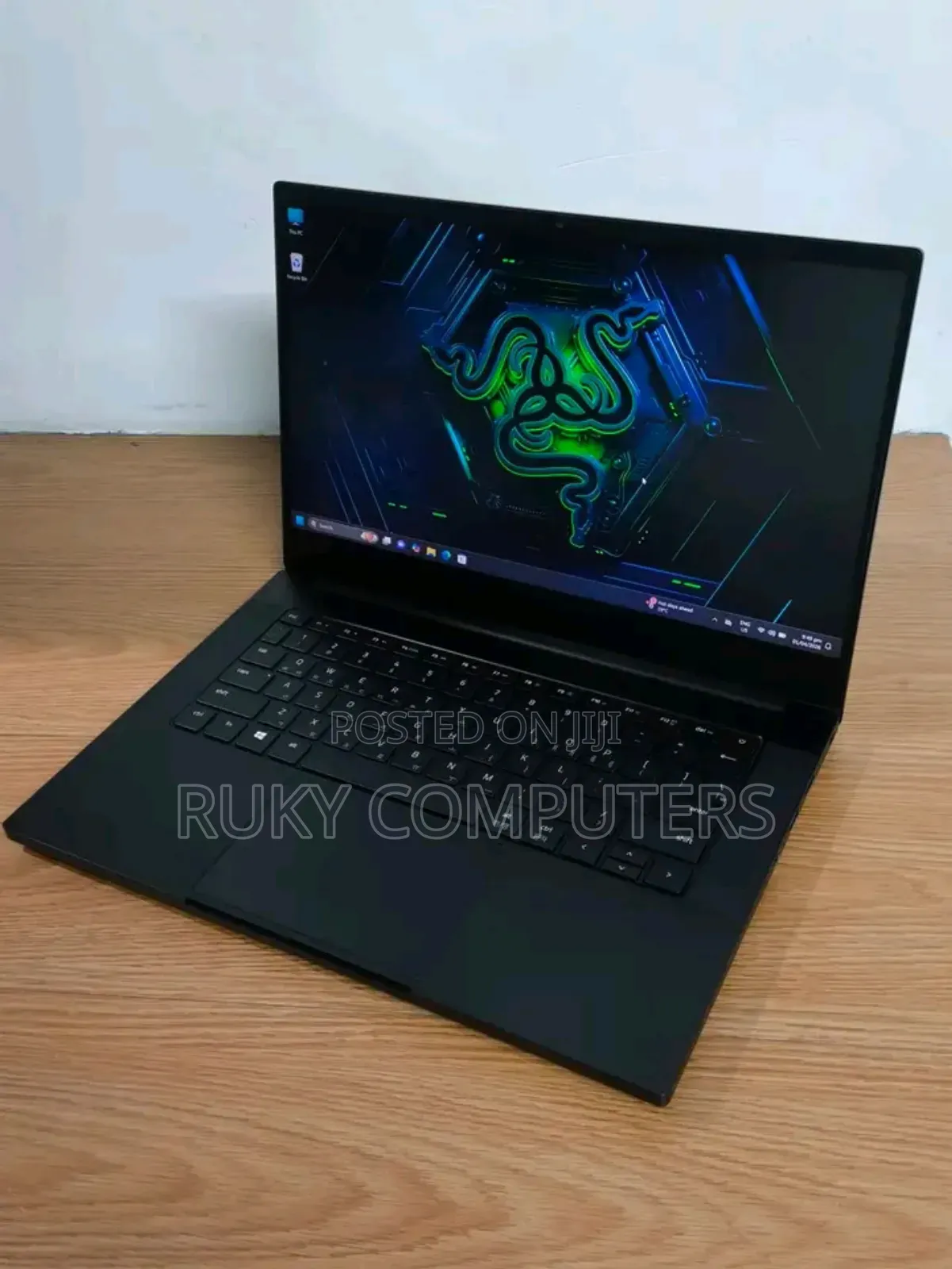 New Laptop Razer Blade Pro 16GB AMD Ryzen 9 SSD 1T