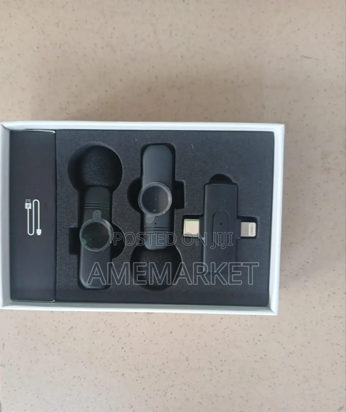 Wireless Lavalier Microphone Set – Dual Clip-on Mic for Smartphones