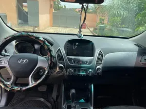 Hyundai Tucson 2011 Gray