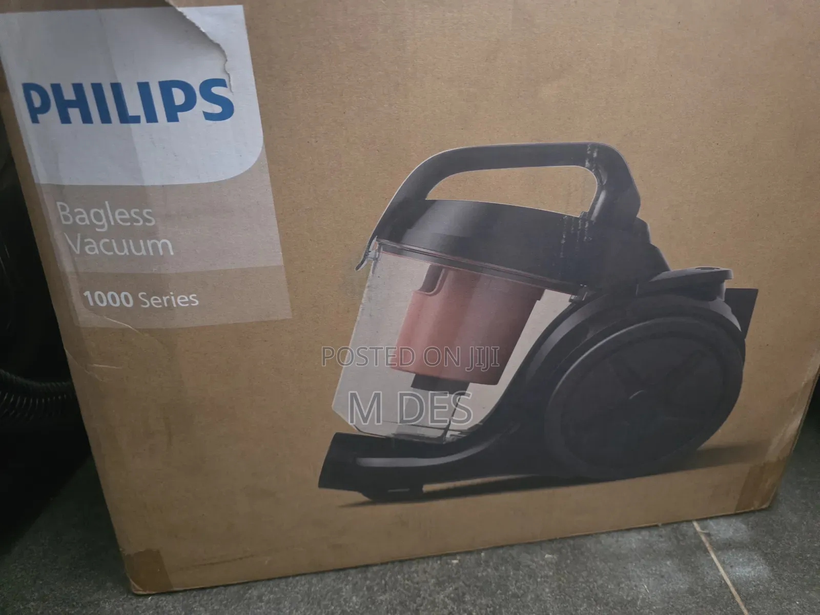 Vacuum Cleaner Bagless - Philips