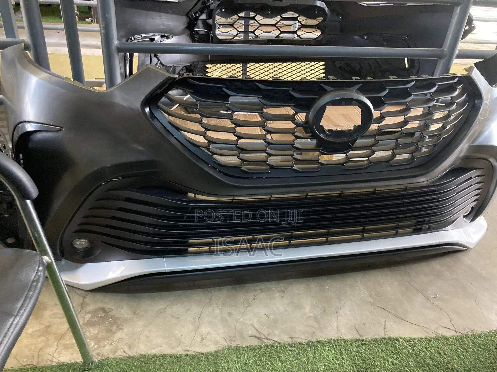 Highlander 2021,2022,2023,2024,2025 Complete Bumper