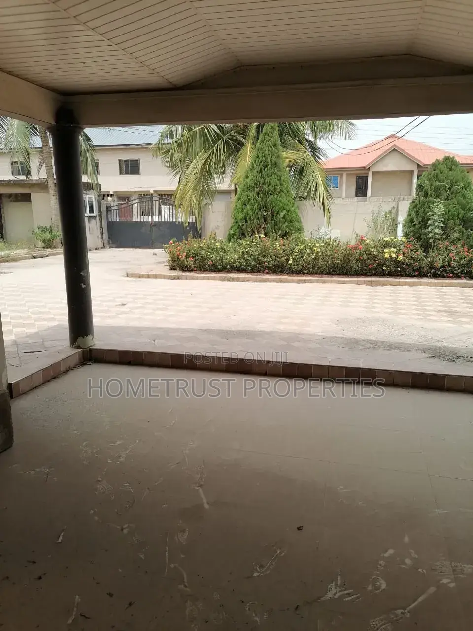 5bdrm House in Amasaman Satellite for sale