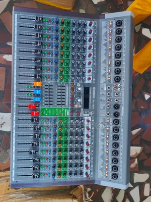 Yamaha Pa 1600 Mixer