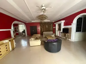 5bdrm House in East Legon Ogbojo, American House for sale