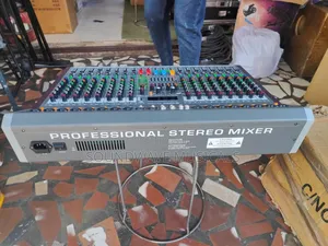 Yamaha Pa 1600 Mixer