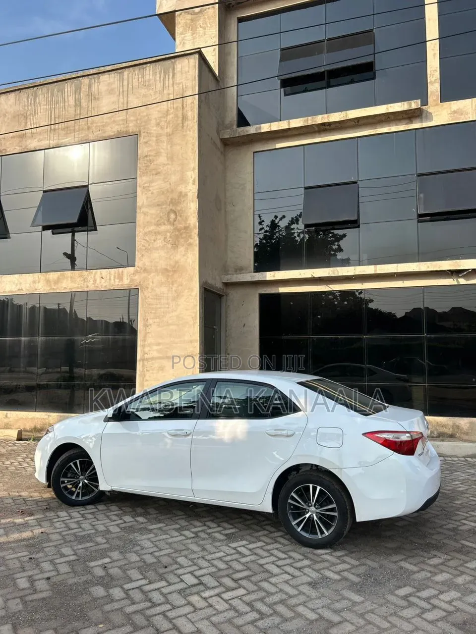 Toyota Corolla 2014 White