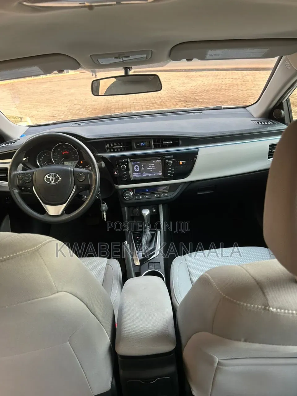 Toyota Corolla 2014 White