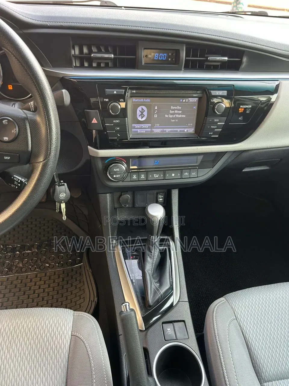 Toyota Corolla 2014 White