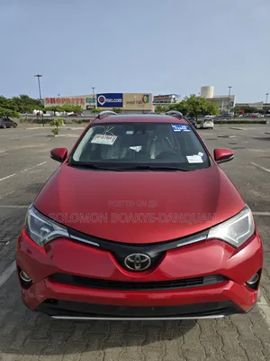 Toyota RAV4 XLE 4dr SUV AWD (2.5L 4cyl 6A) 2018 Red