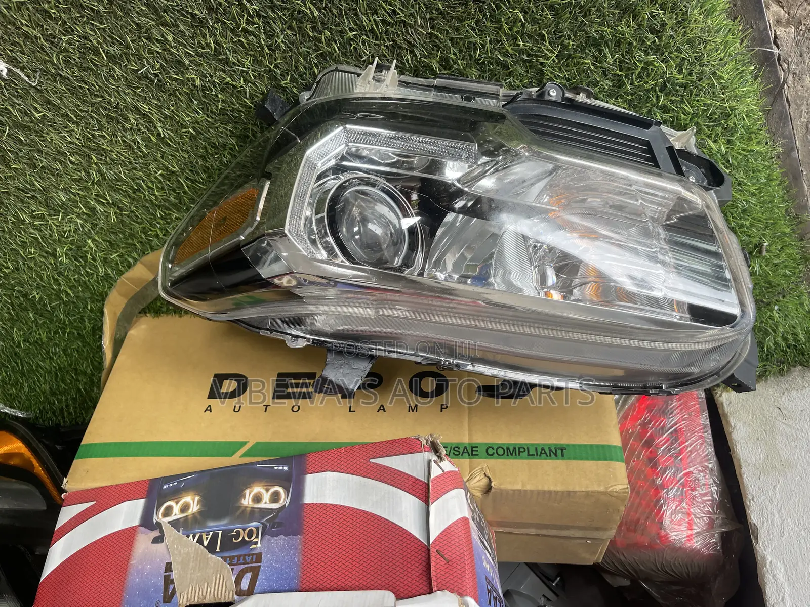 Toyota Tacoma 2016-2023 Headlights Original Used