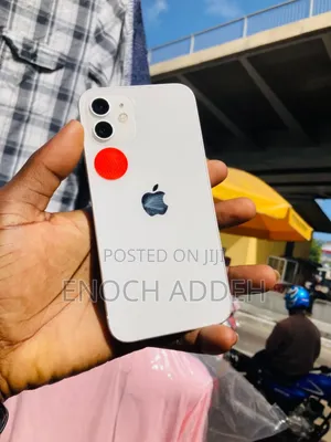 Apple iPhone 12 64 GB White