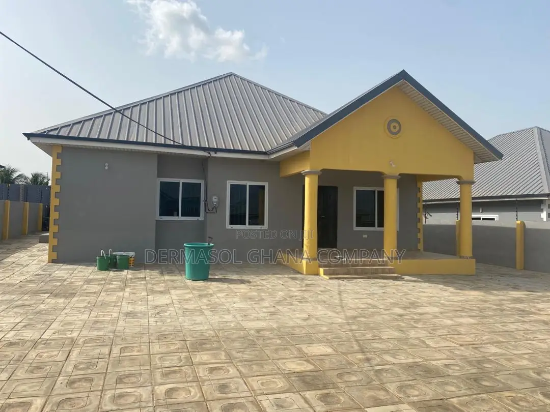 3bdrm House in Adom City Estate, Kasoa for sale