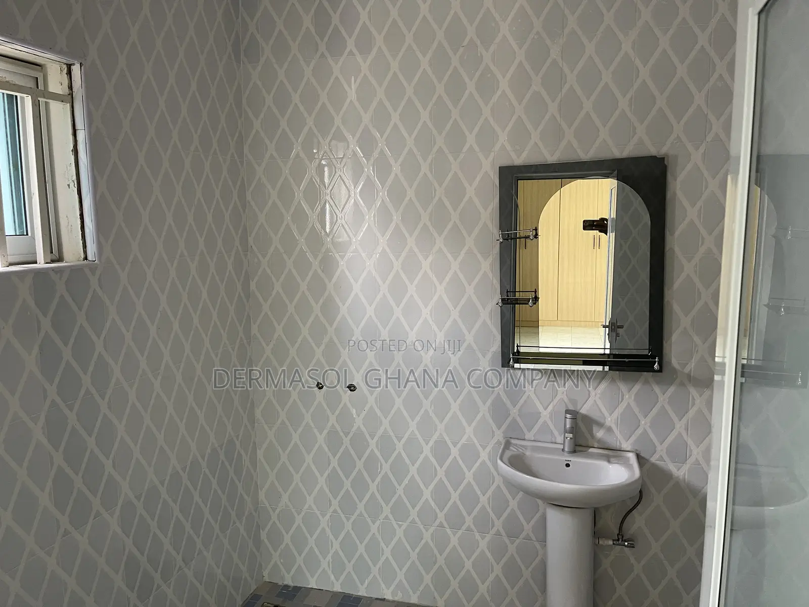 3bdrm House in Adom City Estate, Kasoa for sale