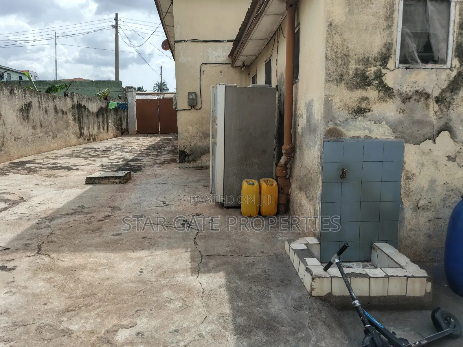 Plot for Sale at Dechemso ( Near Kumasi Airport)