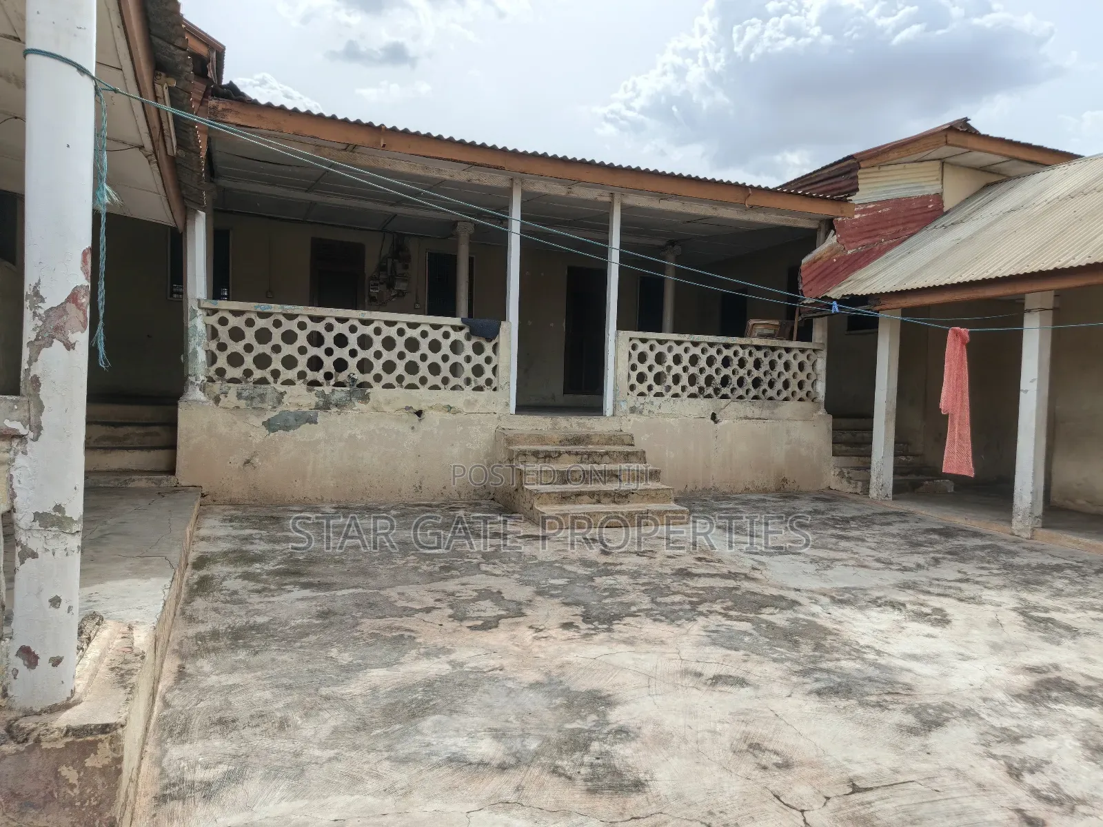 Plot for Sale at Dechemso ( Near Kumasi Airport)