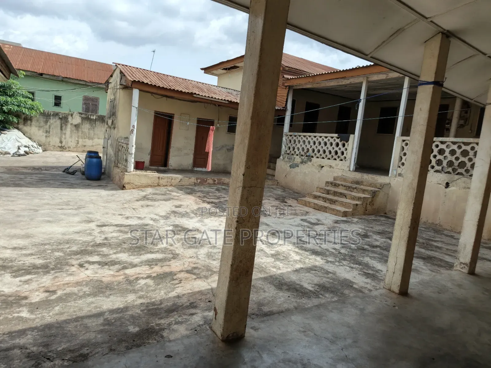 Plot for Sale at Dechemso ( Near Kumasi Airport)