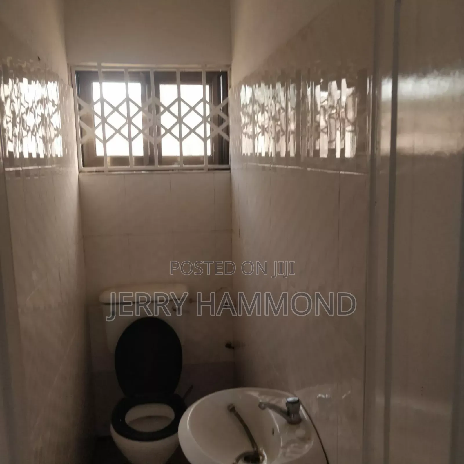 3bdrm House in Spintex Coastal, Baatsona Total for rent