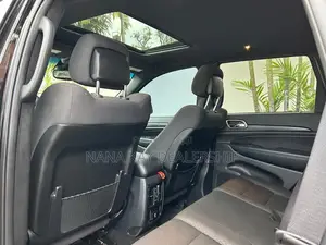 Jeep Grand Cherokee Limited 4dr 4x4 2019 Black