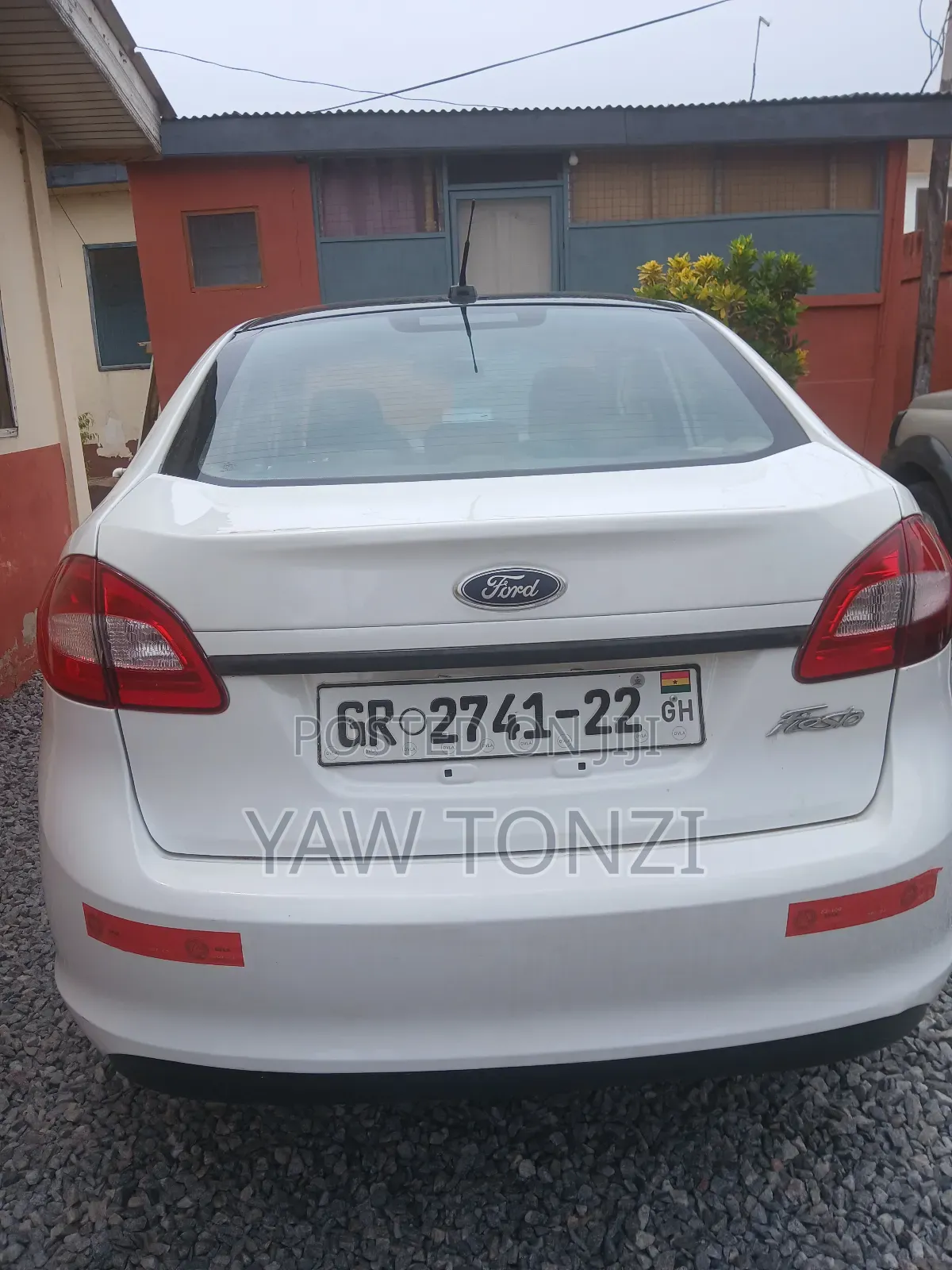 Ford Fiesta Se Sedan 2012 White