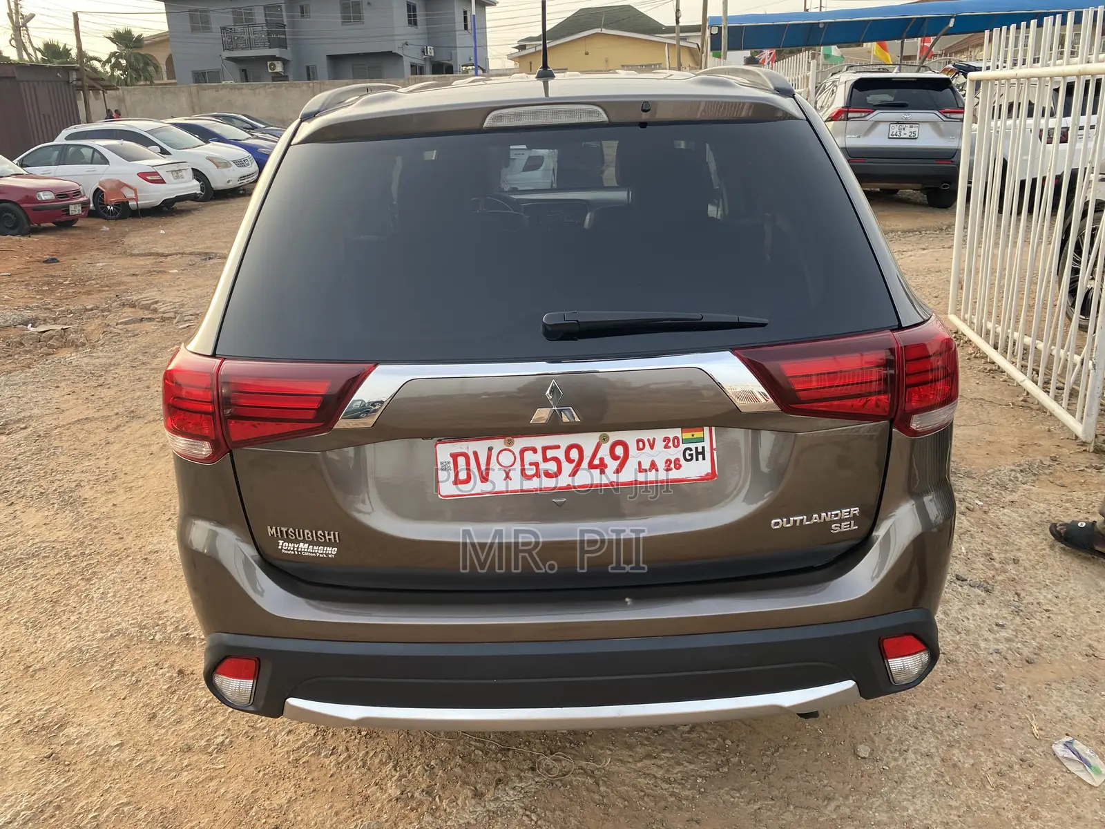 Mitsubishi Outlander 2016 Brown