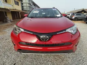 Toyota RAV4 2018 Red