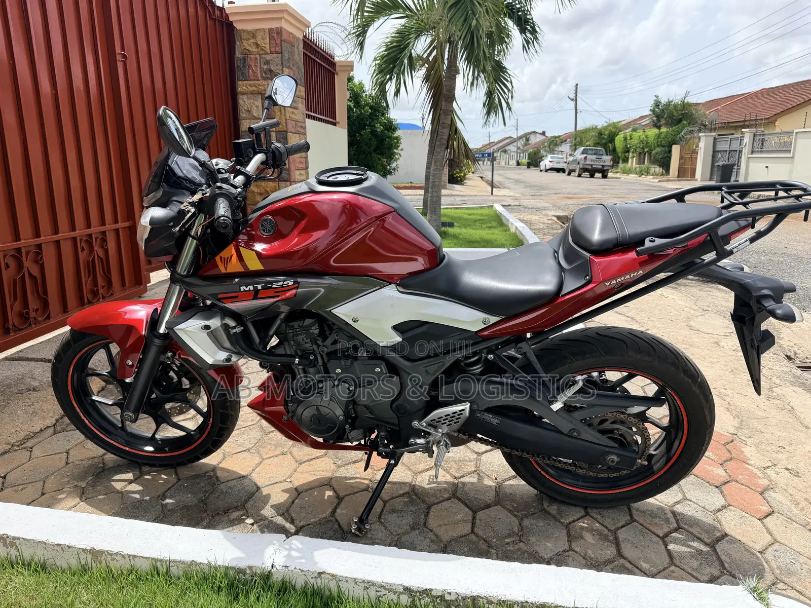 Yamaha 2019 Red