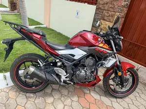 Yamaha 2019 Red