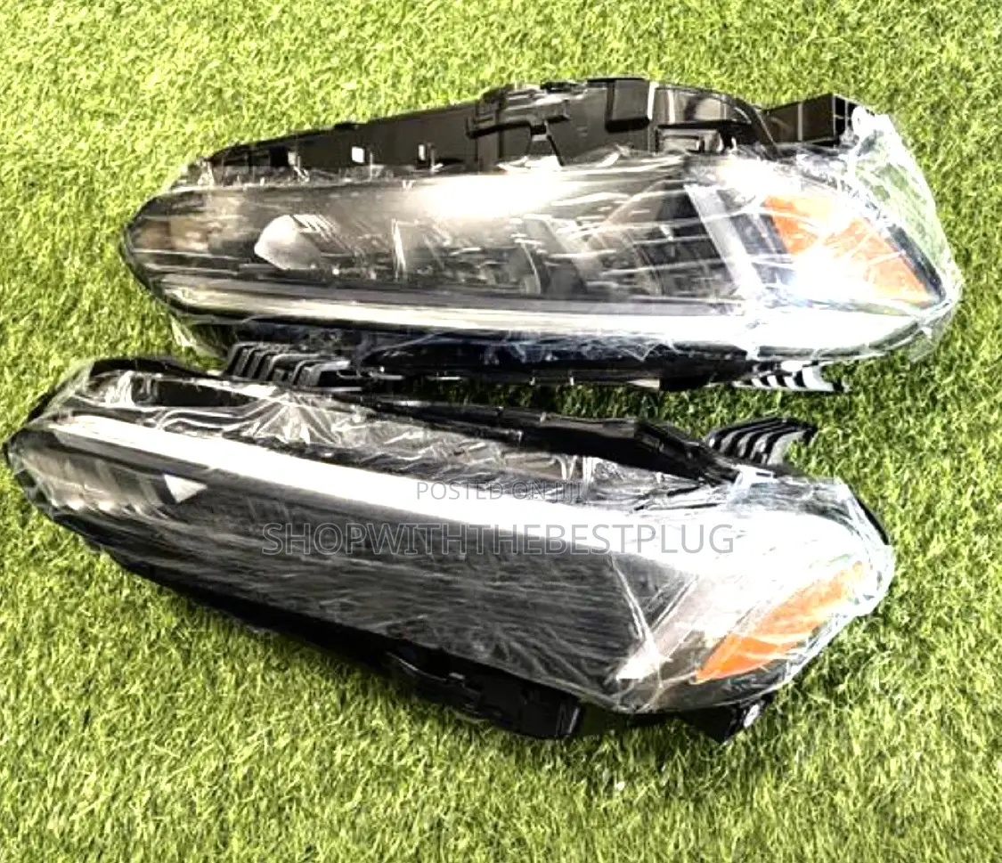 Civic 2022-2024 Headlight Pair