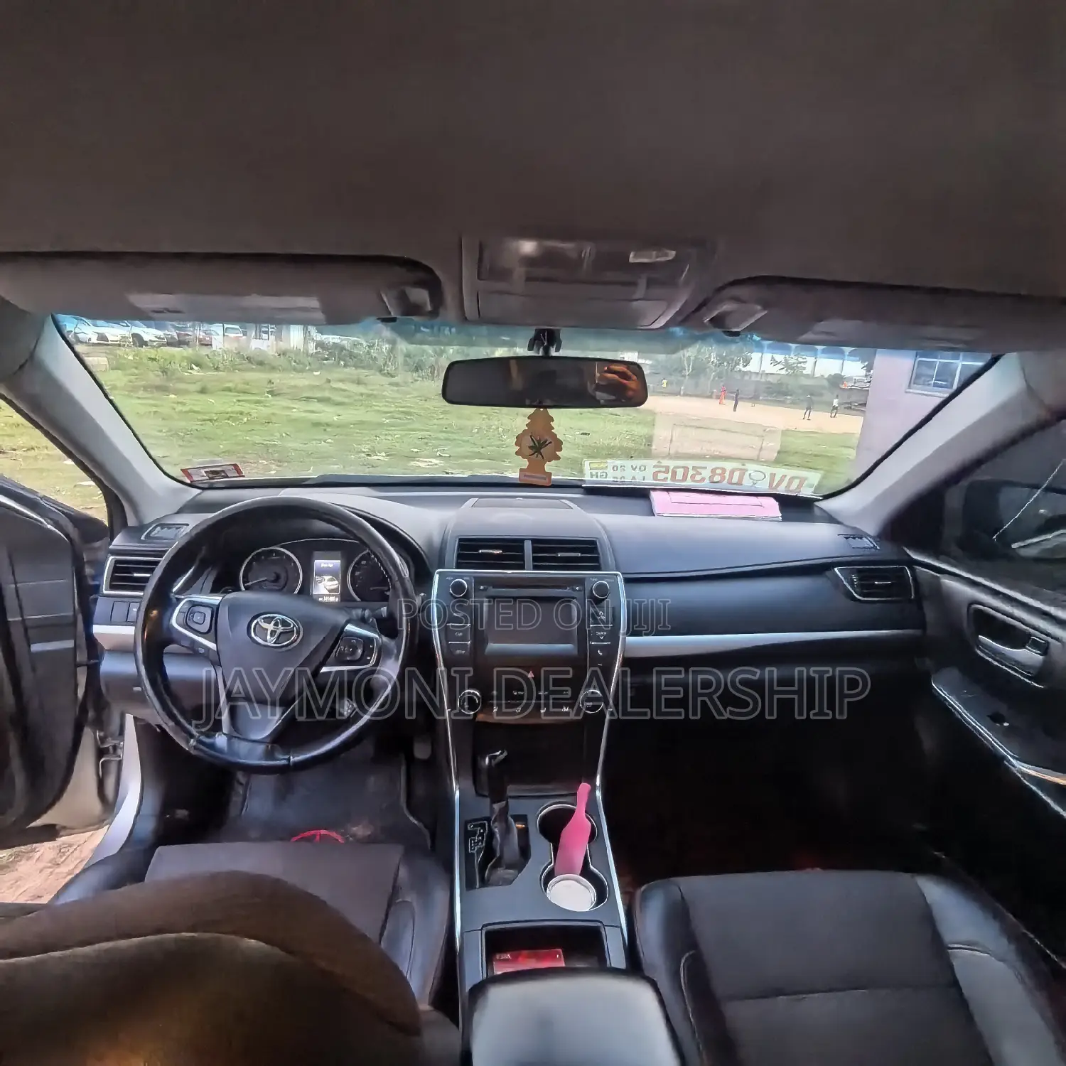 Toyota Camry 2017 Gold