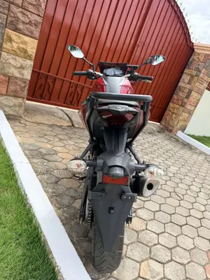 Yamaha 2019 Red