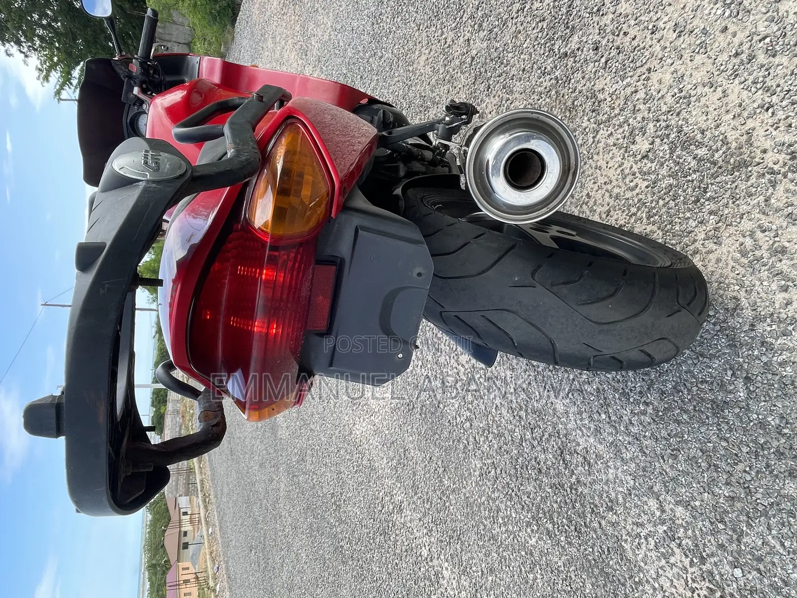Honda VF 2006 Red