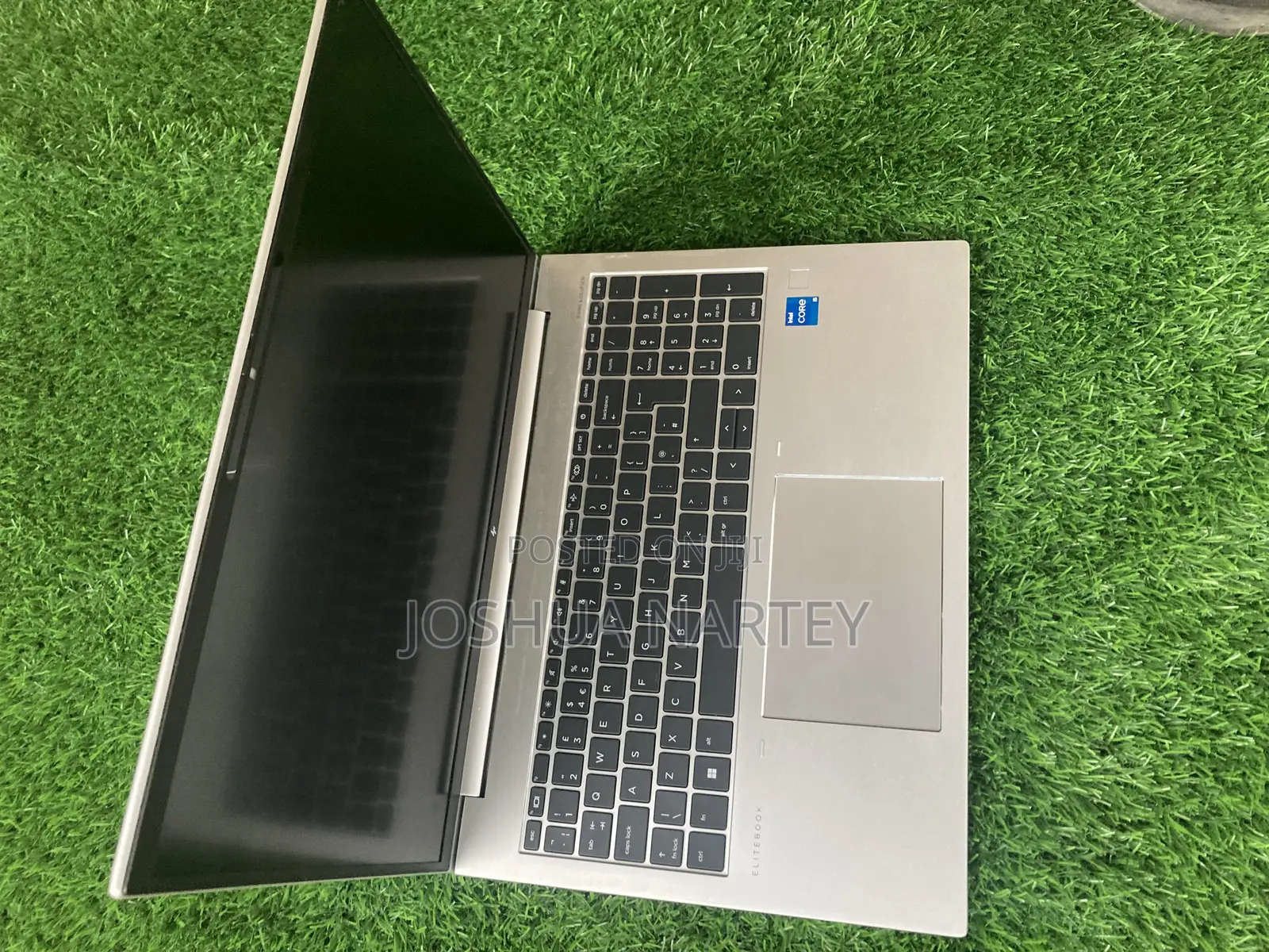 New Laptop HP EliteBook 860 G10 16GB Intel Core i5 SSD 256GB