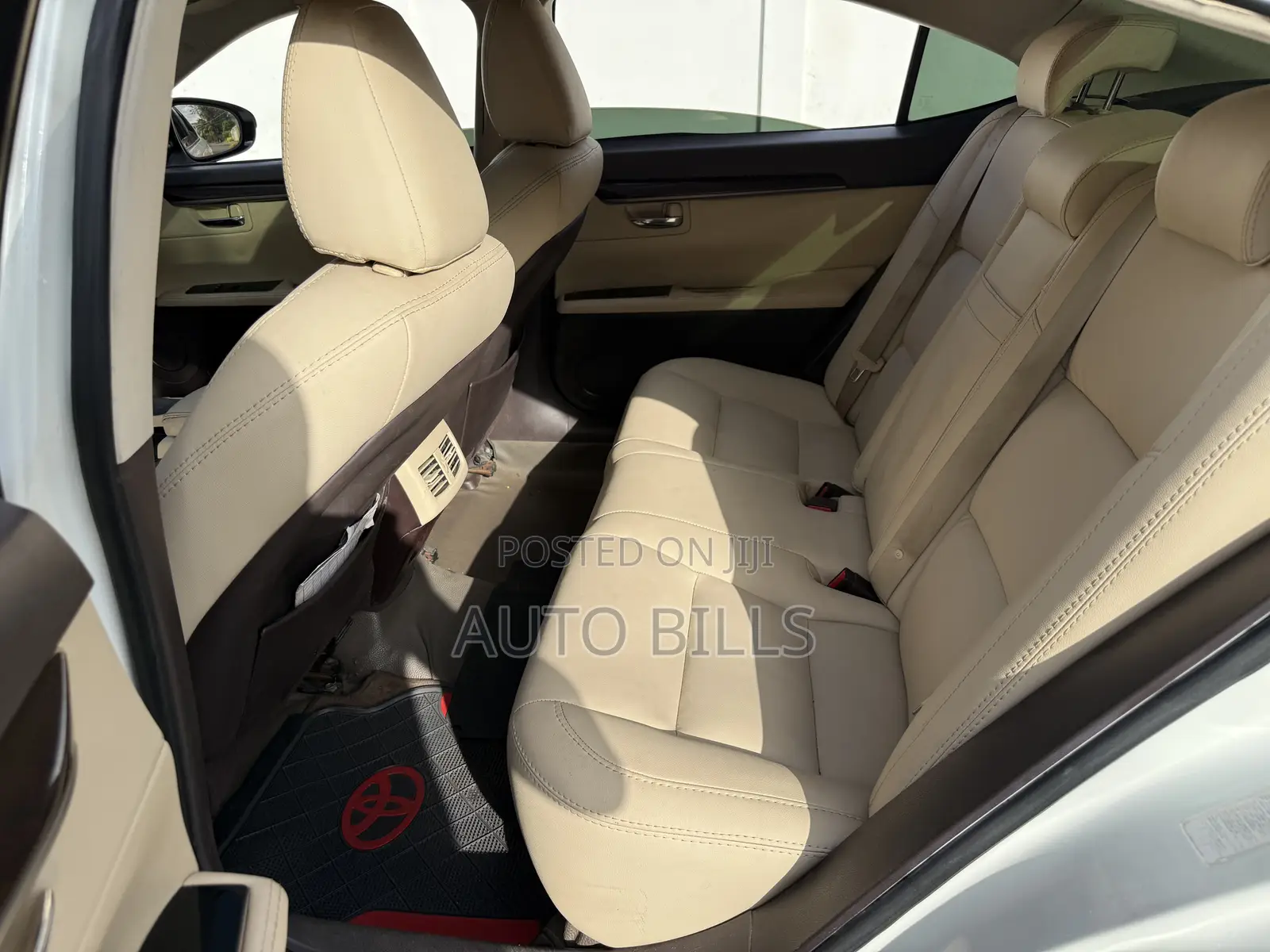 Lexus ES 350 FWD 2016 White
