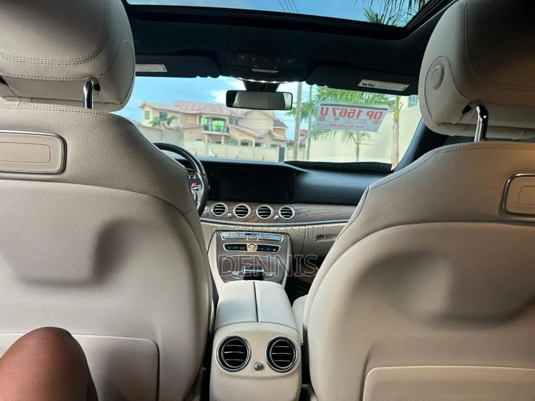 Mercedes-Benz E300 2018 Black